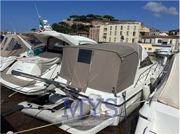 Fairline 33