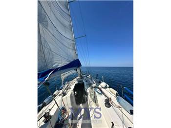 X-Yachts X 382
