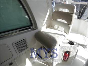 Boston Whaler 345 CONQUEST