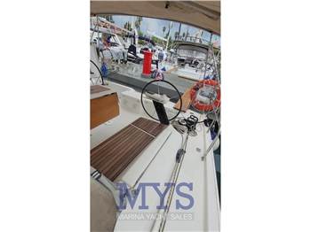 Dufour 390 GL