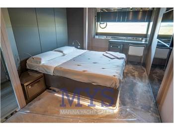 Riva 90 Argo