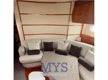 Pershing 50