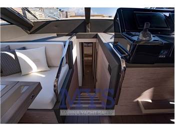 Cayman Yachts S600 NEW