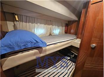 Azimut 43