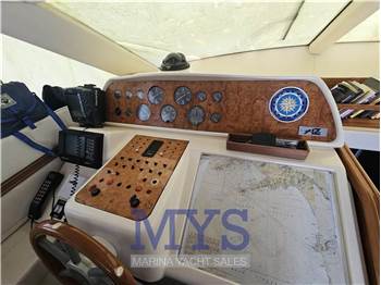 Azimut 43