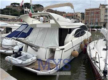 Azimut 46