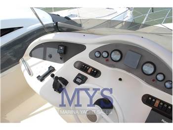 Azimut 46