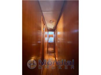 CANTIERE AZZURRO 58