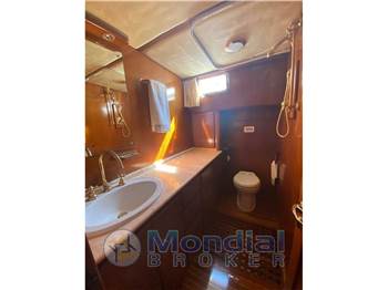 CANTIERE AZZURRO 58