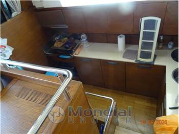 C.AICON YACHTS 72 HT SL