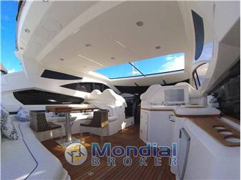 SUNSEEKER PREDATOR 68