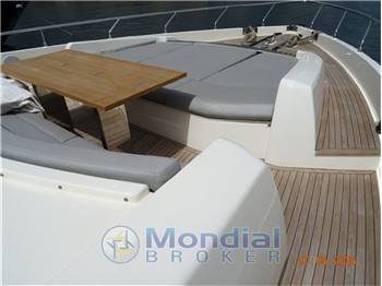 FERRETTI GROUP FERRETTI 850 HT