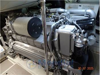 CANTIERI ADRIATICO PERSHING 72