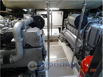 CANTIERI ADRIATICO PERSHING 72