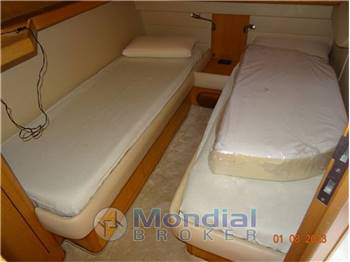 UNIESSE 42 OPEN