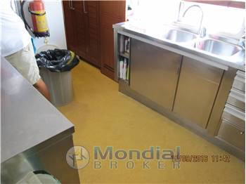 CAMPER e NICHOLSON NAVETTA