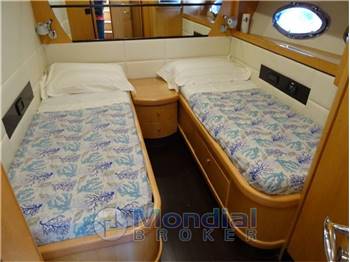 CANTIERI ADRIATICO PERSHING 76