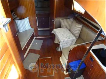 NAUTICA ESPOSITO FUTURA 38