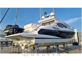 SUNSEEKER PREDATOR 52