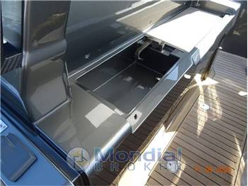 WALLY 48X TENDER