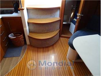 MANO MARINE 35 OPEN