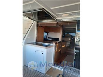 FERRETTI 630