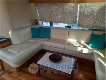 FERRETTI 630