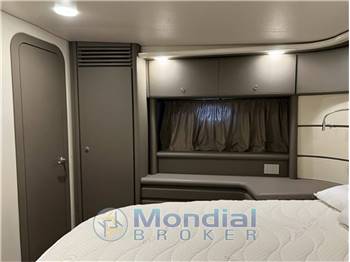 BAIA MERYCRAFT AZZURRA 63