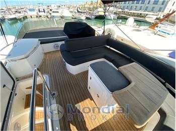 SUNSEEKER MANHATTAN 52