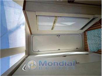 Cruiser Yatch 35.80 flybridge