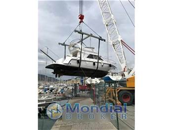 Cruiser Yatch 35.80 flybridge