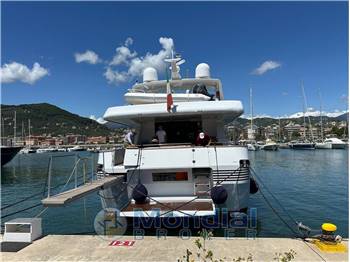 Cantieri navali ADMIRAL GHIBLI 24