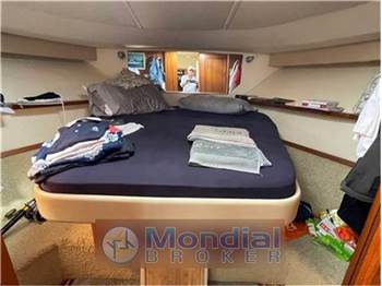 Tiara 410