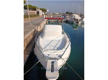 Marinello 26 Cabin