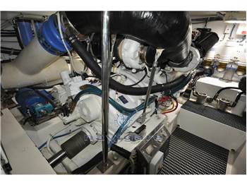 Hatteras 50 CONVERTIBLE