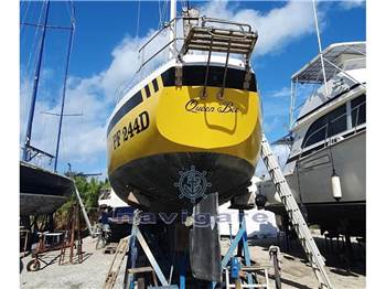 Cantieri del Serchio STRATOS 12