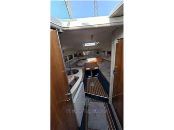 Sea Ray 250 Sundancer
