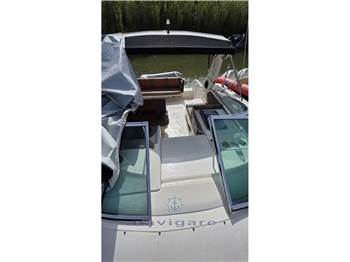Sea Ray 250 Sundancer
