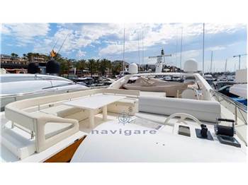 Ferretti Yachts FERRETTI 810