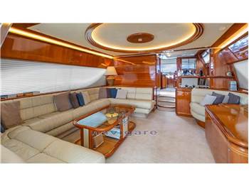 Ferretti Yachts FERRETTI 810