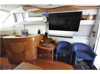 Azimut AZ 52