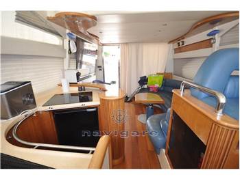 Azimut AZ 52