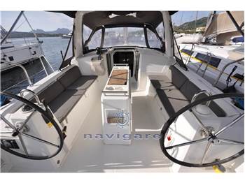 Beneteau OCEANIS 38.1
