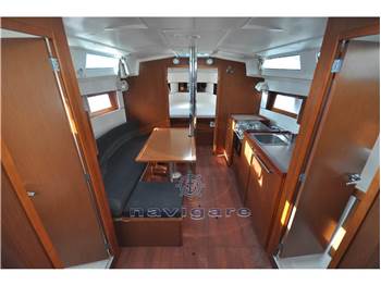 Beneteau OCEANIS 38.1