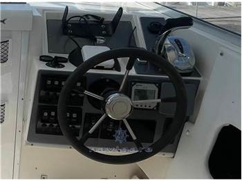 Baha ( WELLCRAFT) 240 WEEKENDER