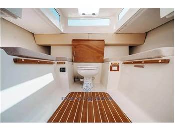 Tuccoli Marine T250 VMax