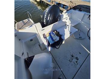 Jeanneau Merry Fisher 695 HB