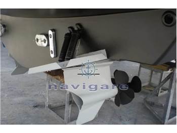 Tiara Yachts 4300 Sovran