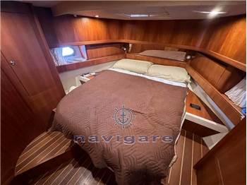 Cayman 38 WA