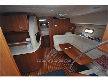 Tiara Yachts 4300 Sovran